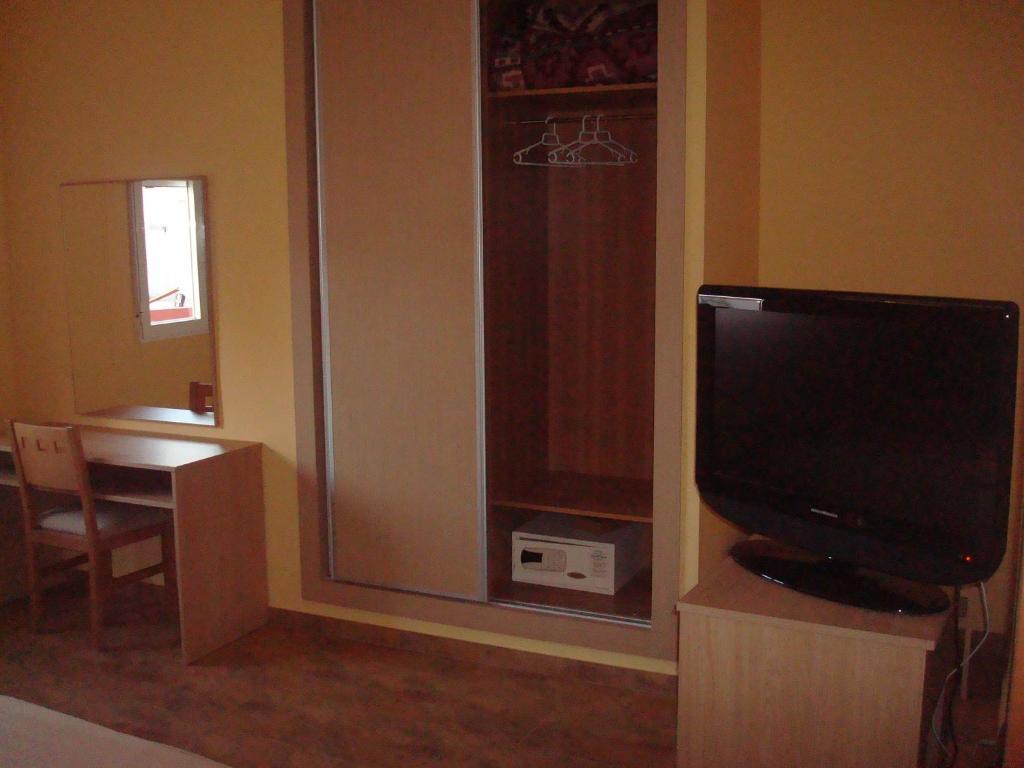 Hotel Los Chiles Villanueva Del Arzobispo Chambre photo