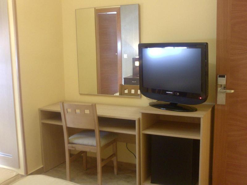 Hotel Los Chiles Villanueva Del Arzobispo Chambre photo